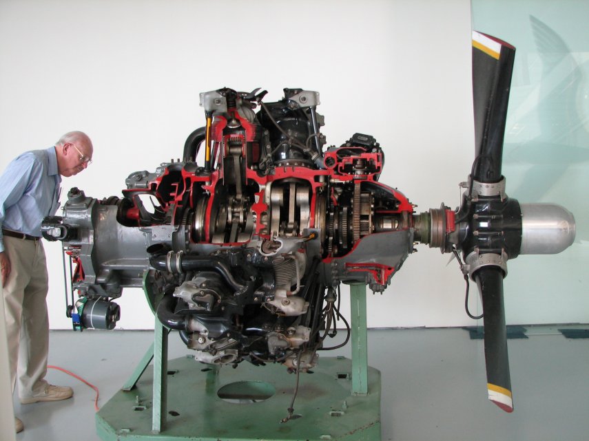 17 Wright Cyclone R-3350 Turbo Compound Radial Engine