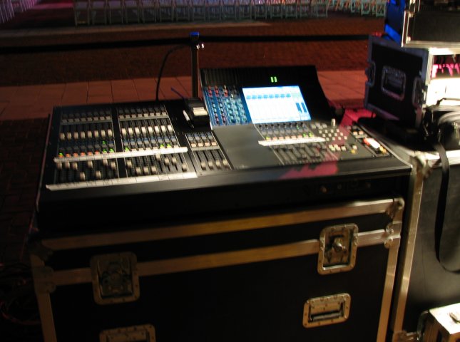Detail on the console